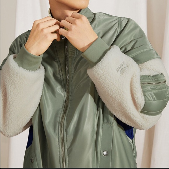 NWT Li-Ning Green Contrast Sleeve Bomber Jacket Medium - Picture 3 of 8
